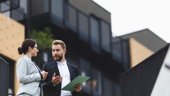 Für Produktionsunternehmen: Integrieren Sie nahtlos Ihre Kommunikation zwischen verschiedenen Standorten und Abteilungen mit SIP-Trunking.