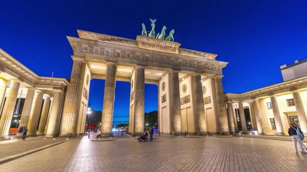 Cost-effective Cloud PBX and SIP trunk solutions for your company in Germany